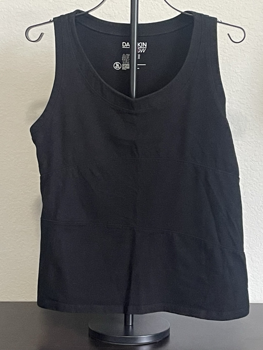 Danskin Active Tank Black Athletic Tank Size XL NWT